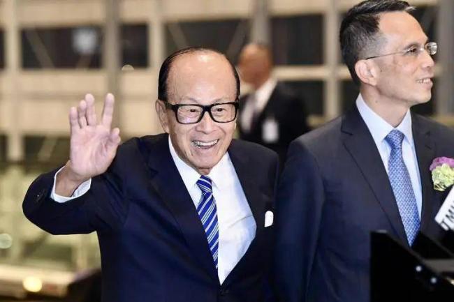 李嘉诚港口交易引发广泛关注