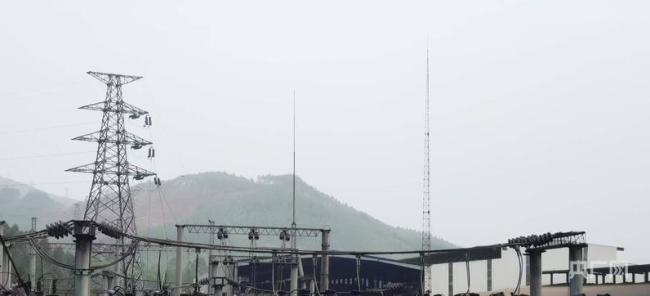 广东多地发布灰霾黄色预警 沙尘暴来袭引发热议