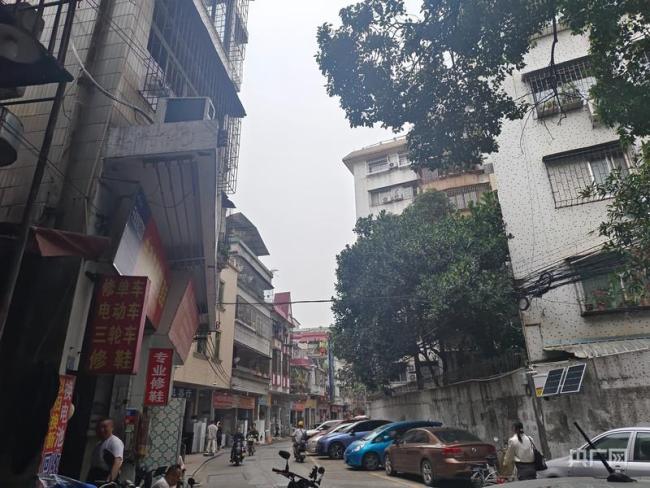 广东多地发布灰霾黄色预警