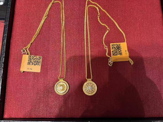 腾讯狂赚50多亿港元！老铺黄金市值突破千亿港元，哪些资本获利最多？
