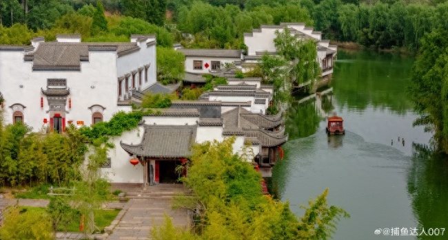 这里不是江南是济南