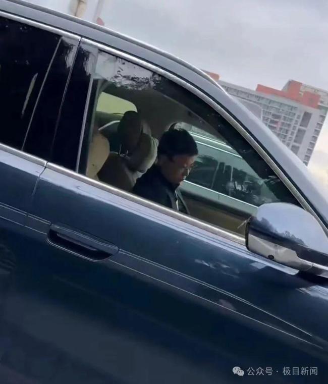 余承东 开车睡觉