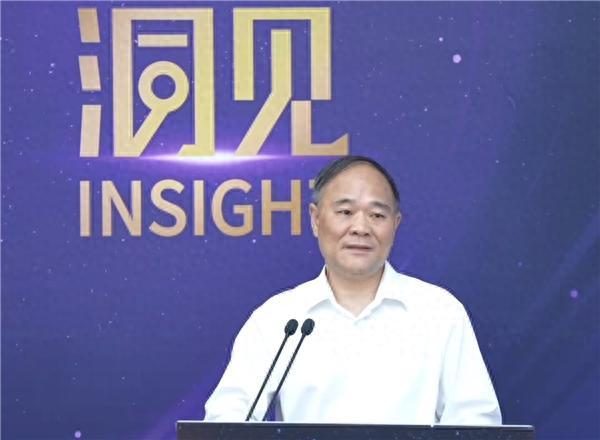 李书福谈吉利收购老牌车企，为了学真本领、练真功夫