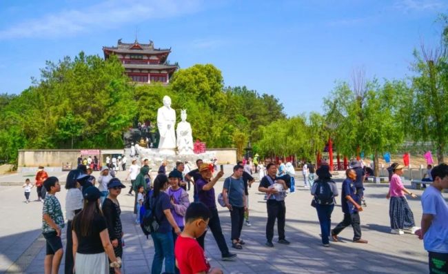 一起奔赴夏日 丹江大观苑五一精彩回顾