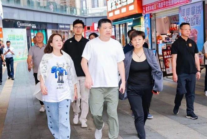 超2700次围观、暂无人报名，石狮泰禾广场44处房产被拍卖偿债，泰禾集团正出清资产