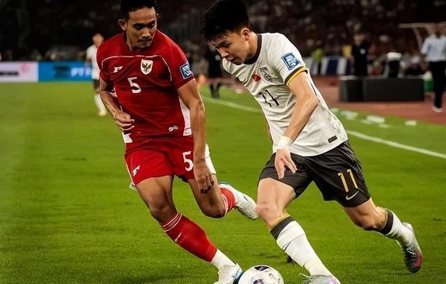 媒体：中国足球想不丢脸先拒绝打脸 球迷心碎夜