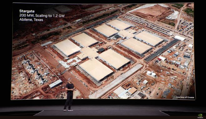 黄仁勋巴黎GTC最新演讲：一个由AI工厂驱动的全新工业革命已经到来