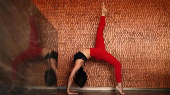 昂跑和lululemon打响中国激战