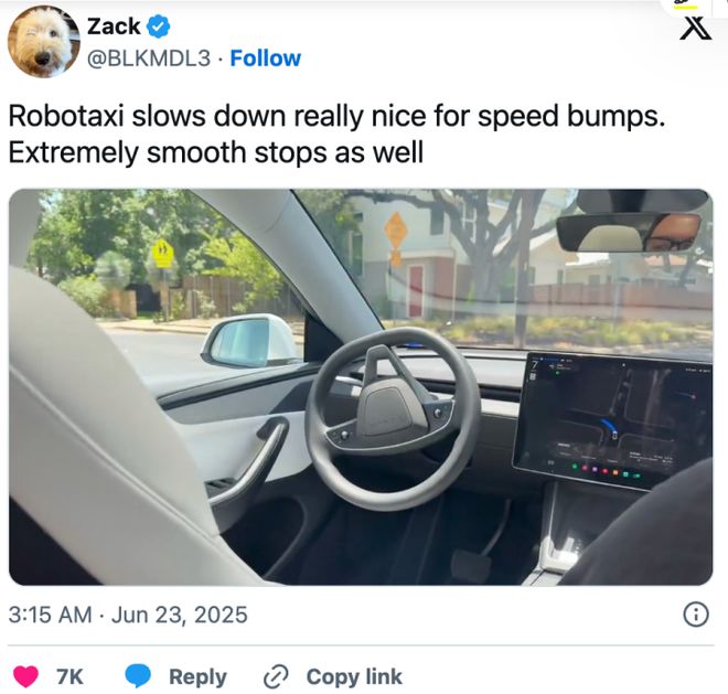 Robotaxi只上路了10辆，马斯克身家微涨1000亿