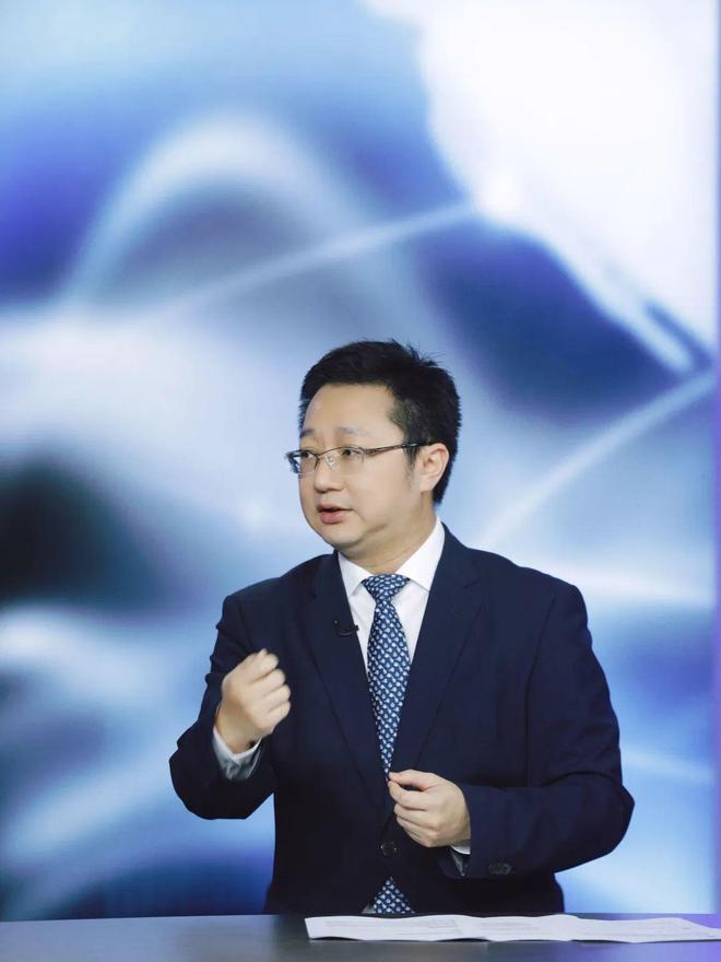 线上直播回顾丨鲸落万生，潮退舟进—渣打2025年下半年全球及中国市场展望会