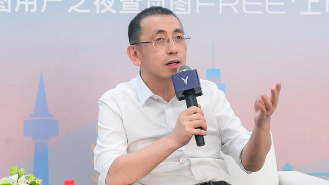 岚图CEO卢放：并不是谁和华为合作都能打造爆款